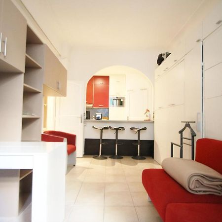 Comté de Nice Centre Extérieur photo