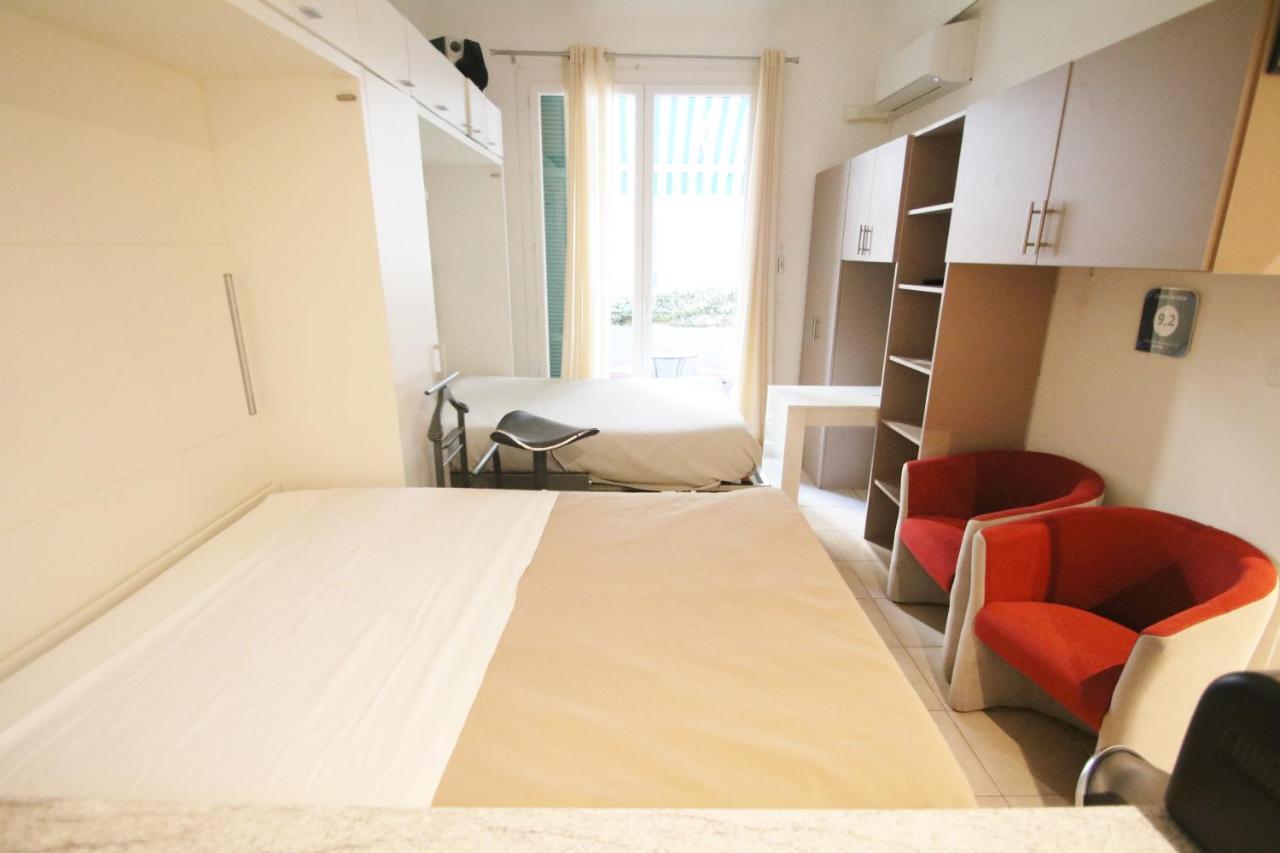 Comté de Nice Centre Extérieur photo