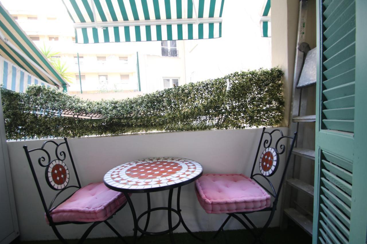 Comté de Nice Centre Extérieur photo