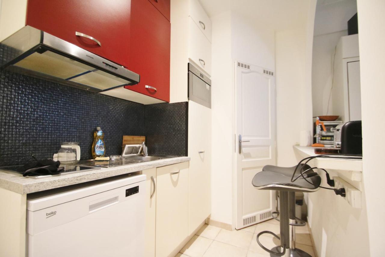 Comté de Nice Centre Extérieur photo